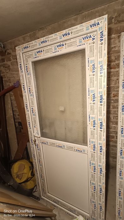PVC врати от профил Viva Plast