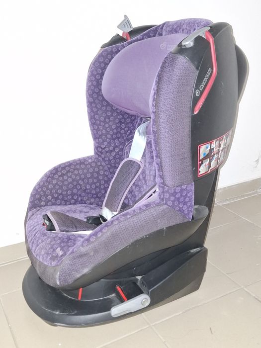 Детско столче Maxi-Cosi 9–18 кг – като ново, нов калъф, много запазено