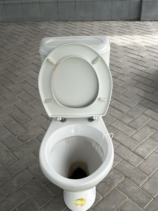 Б/у 3 разные унитазы