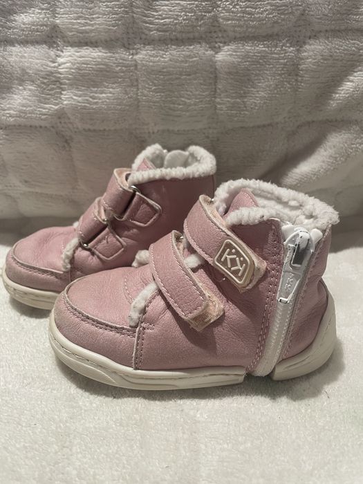 Обувки за момиче- колев и колев, skechers, under armour