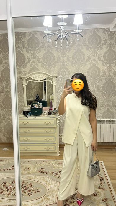 Костюм двойка молочный