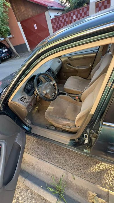 Dezmembrez Honda civic ej6 valabil până pe  24