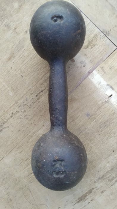 Гантели 11.5,6,5кг.