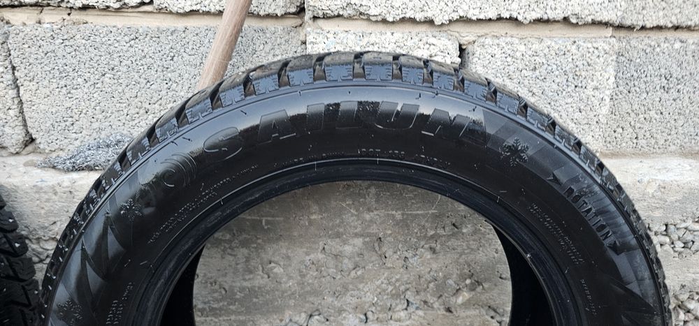 Шыны зимние размером 15, 4шт