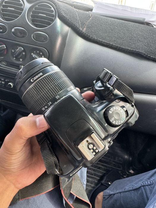Фотоапарат canon