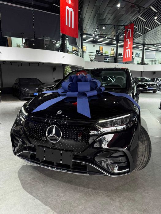 Mercedes Bens EQE500 Qoraga Kofe salon