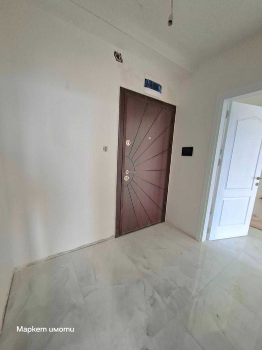 Две стаи с бокс, Била 1