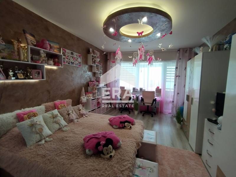 Продава се Тристаен апартамент в Варна, Владислав Варненчик - 81 кв.м за 2210 €/кв.м - Снимка #6