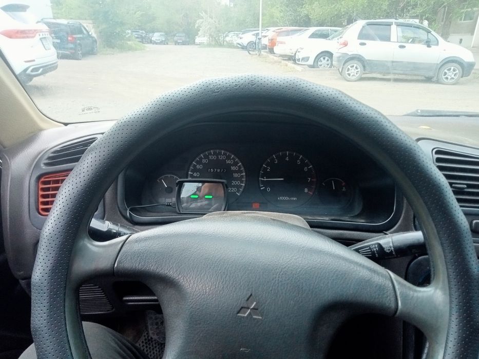 Авто на полном ходу