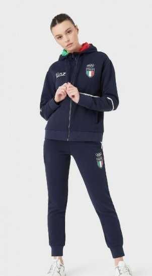 Анцузи  Adidas и EA7 и две фланелки