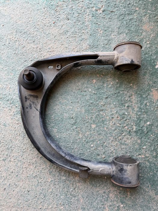 Рычаги Land Cruiser 200