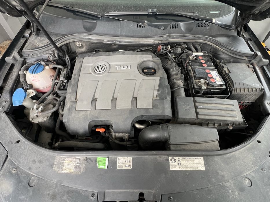 VW Passat B7 2012г 1.6TDi CAY
