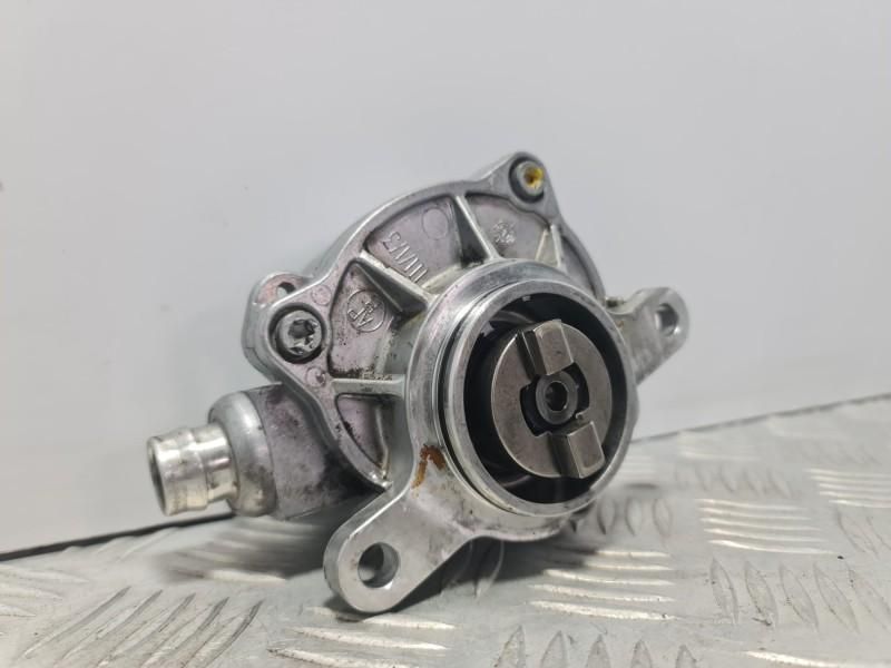 Pompa vacuum Renault Trafic 2 2.5 DCI; 2.2 DCI G9U-650; G9U-630