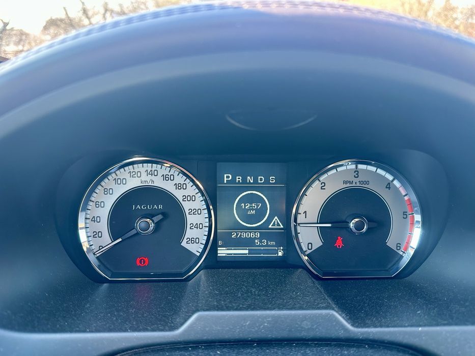 Jaguar XF 3.0D V6-de vanzare