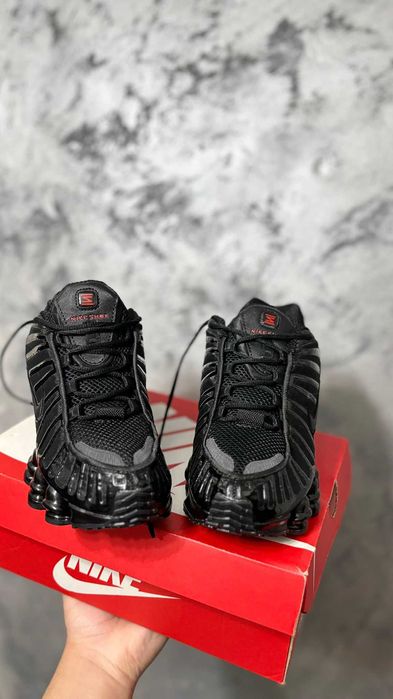 Nike shox negri marimea 42