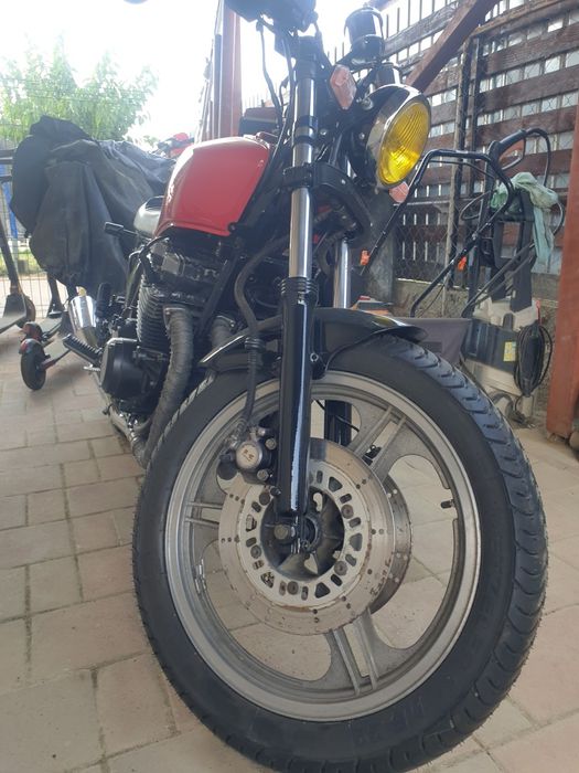 Cafe racer Kawasaki gpz