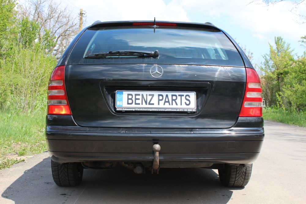 НА ЧАСТИ!!!  Mercedes W203 C220cdi Комби / Мерцедес В203