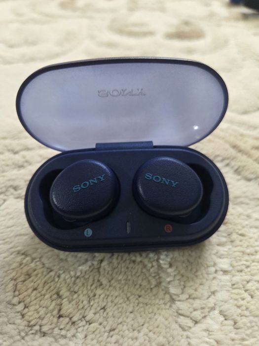 Продам Sony наушники