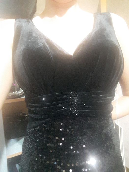 Rochie neagra de ocazie 40