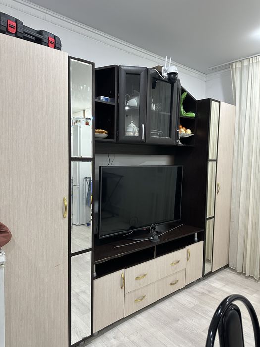 Продам гарнитур в хорошем качестве