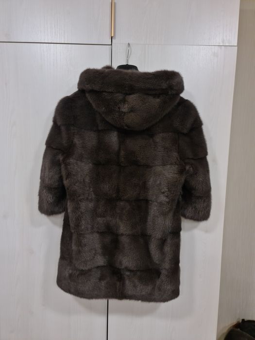 Продам норковую шубу