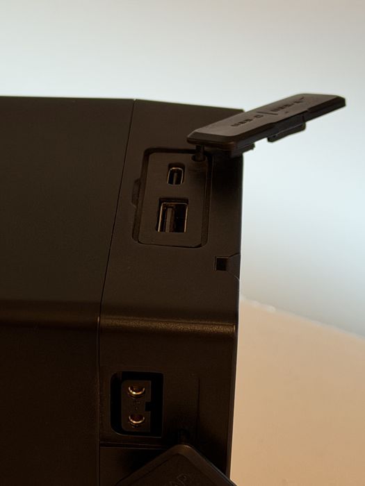 V mount батерия за камера видеозаснемане