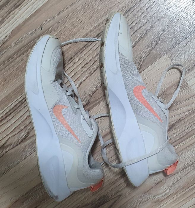 Кроссовки Nike  обувь летняя зимняя