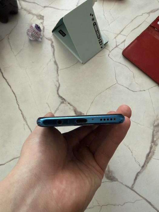 Huawei p30 lite продаю