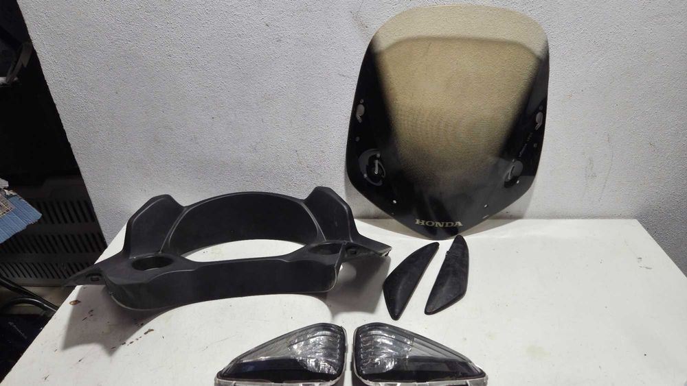 Carene codita Honda CB600f CBF600 si sa pasager