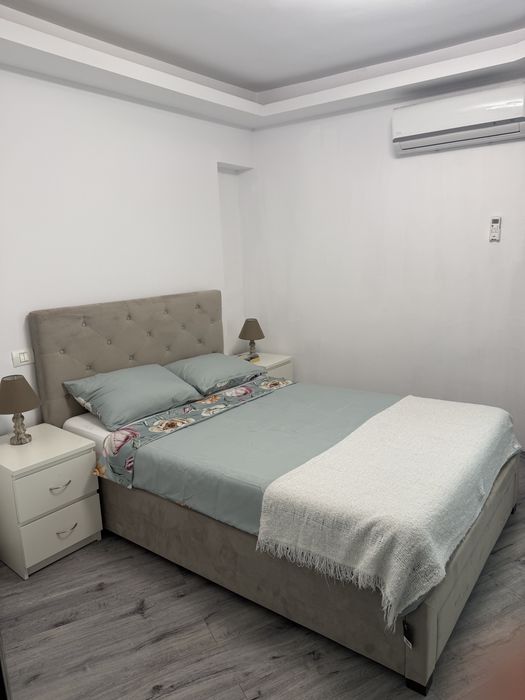 De inchiriat apartament 3 camere Parcul Tineretului