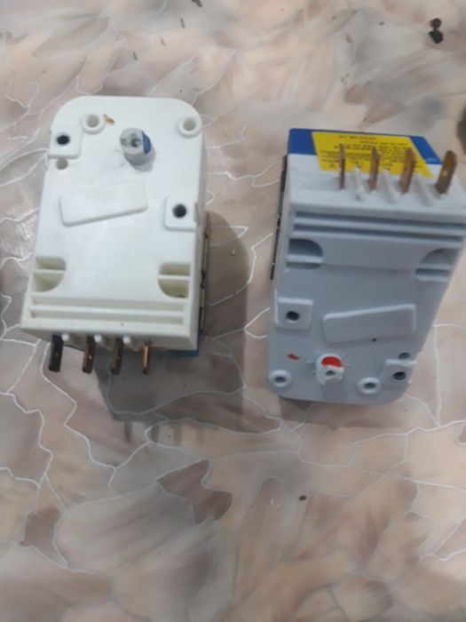 Продам запчасти для холодильника