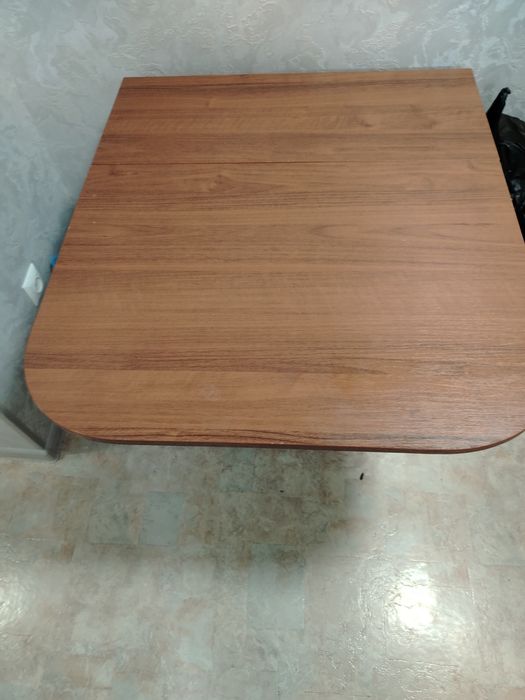 Продам стол тумба