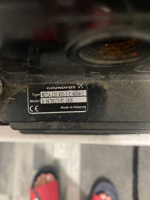 Pompă centrifugală multietajată Grundfos CM 1-5 (Inox/Fontă)