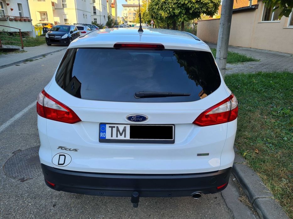 FORD Focus 2014 — imagine 3