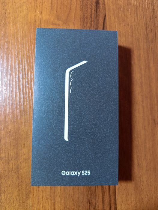 Samsung S25 новый