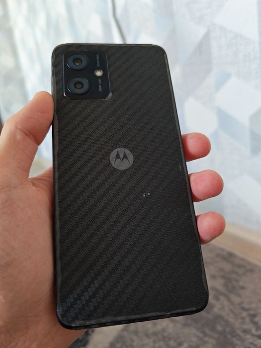 Продам смартфон motorola