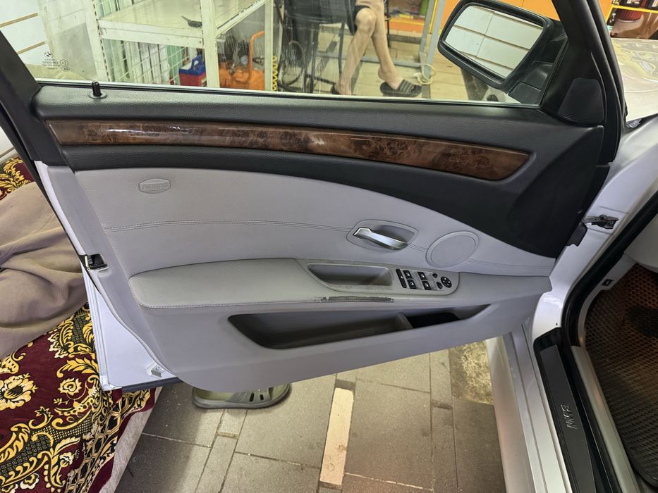 Продам комплект сидений bmw e60