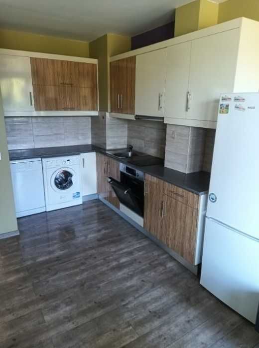 Дава се под наем Тристаен апартамент в София, Изток - 60 кв.м за 770 € - Снимка #1