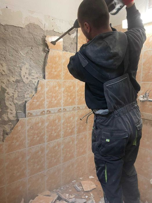 Предлагам всякакъв вид къртачни услуги