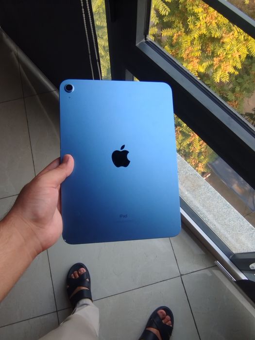 Ipad A16.       .