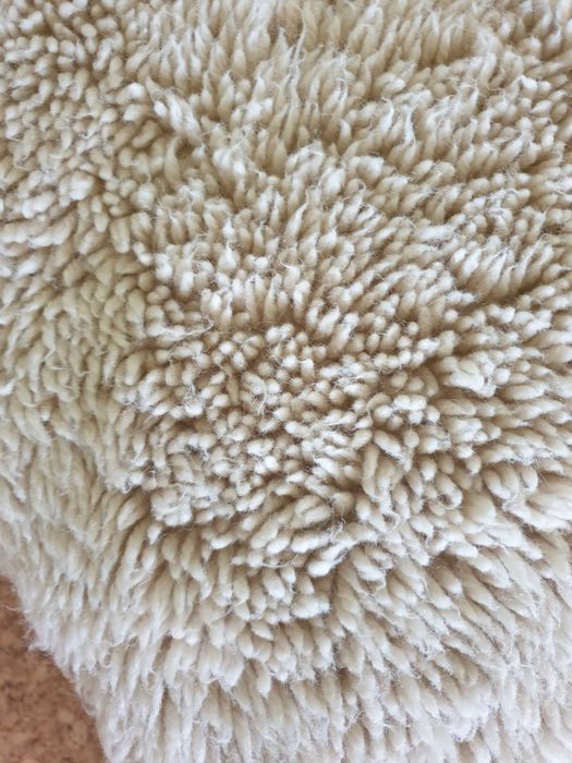 Китеник- халище автентични