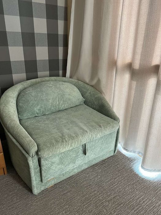 Дивани и разтегателни фотьойли