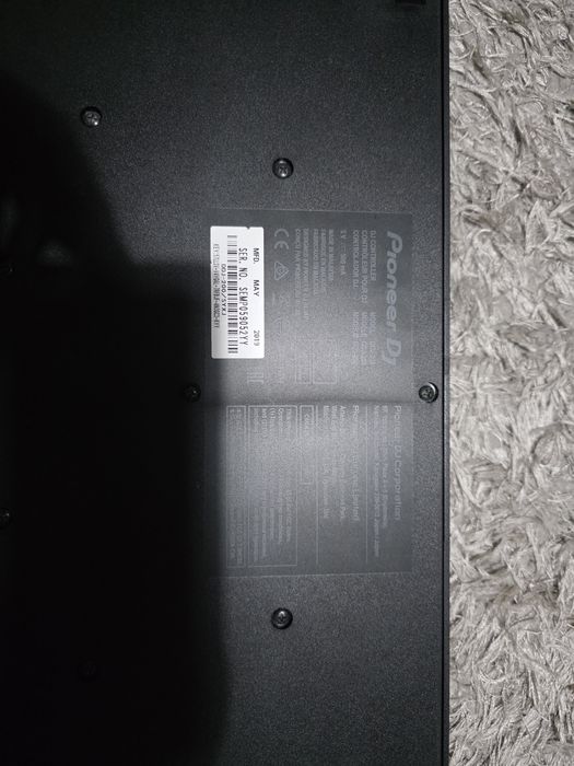 Pioneer Midi controler/dj пулт DDJ 200