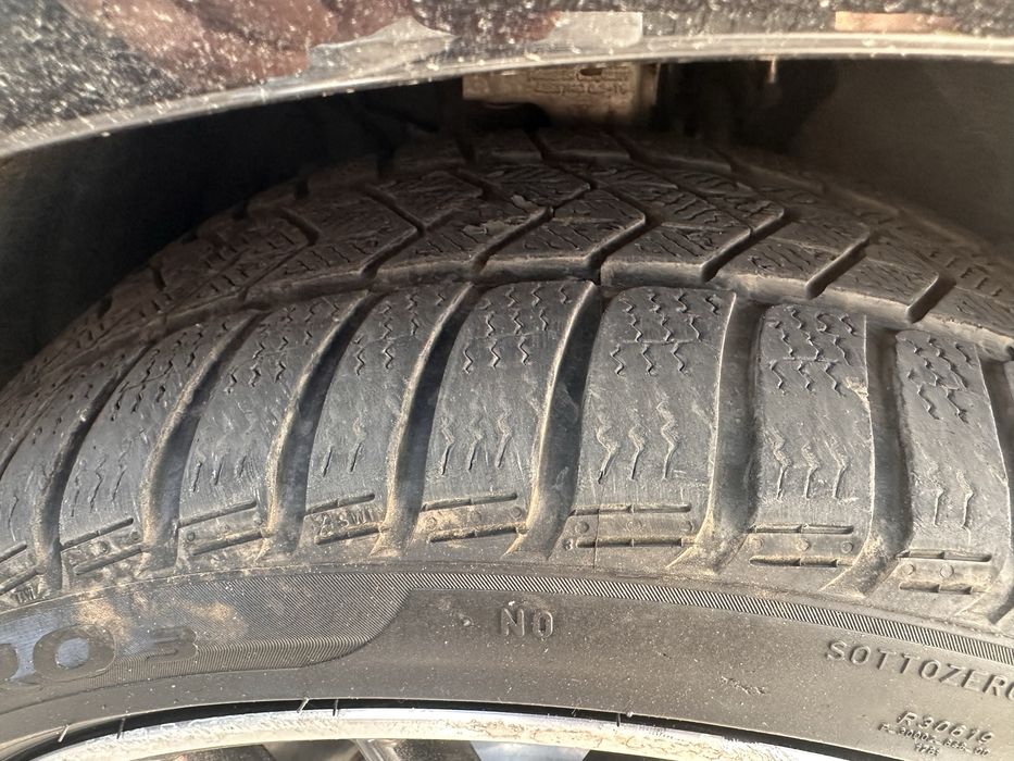 Set 4 anv  Pirelli Sottozero 275/35/21 si 315/30/21