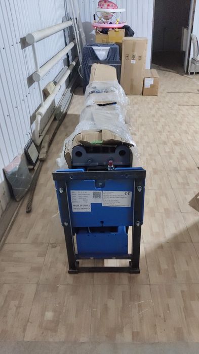 Продаю подъемник  Sillan PL 4.2    2D.  380 v