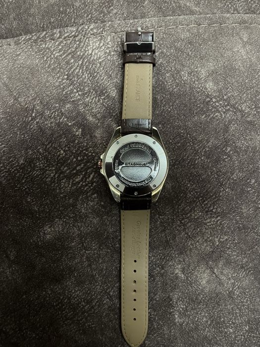 Продается часы TagHeuer