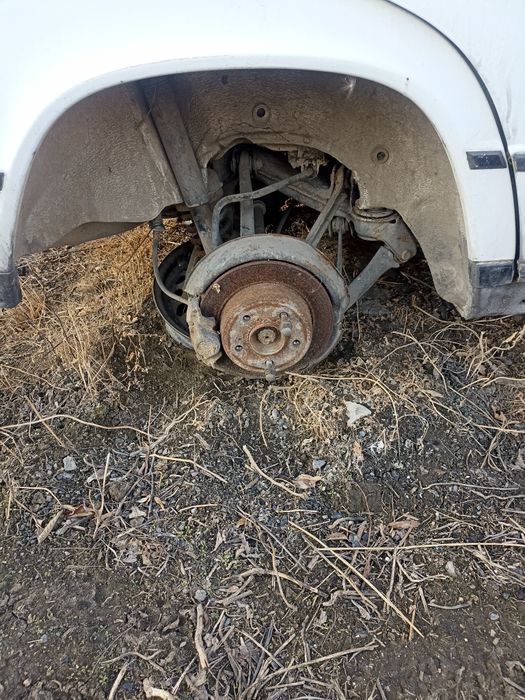 Мерседес190 W201 году 1988