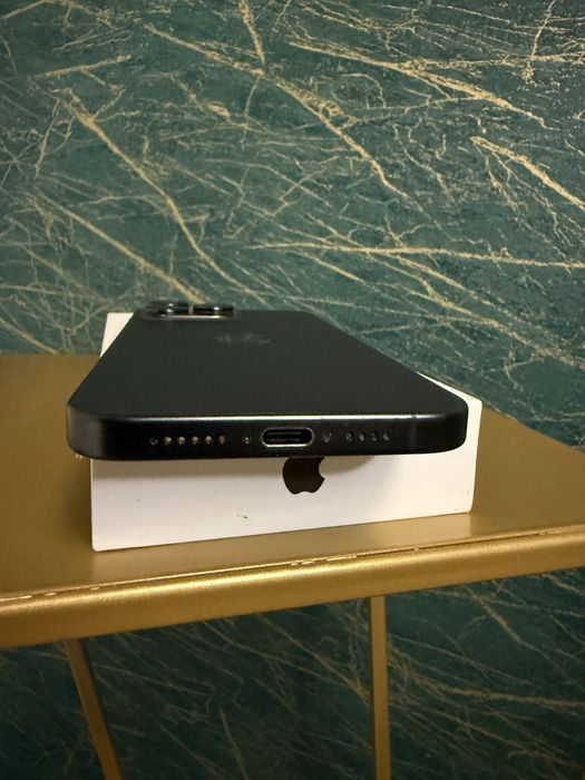 Vand iPhone 15 Pro Max 1 TB Negru Mat