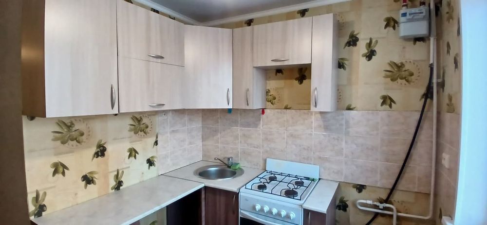 Сдам 3х-ком квартиру,пустая,к/х гарнитур и газплита р-н Сокола