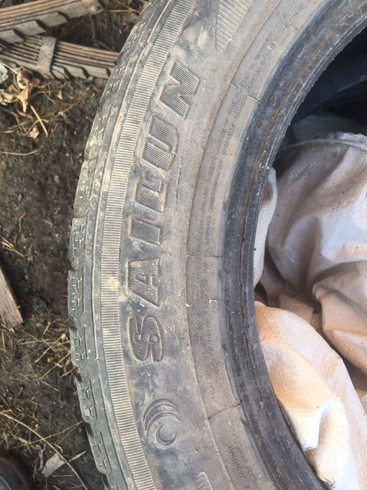 Покрышка R18